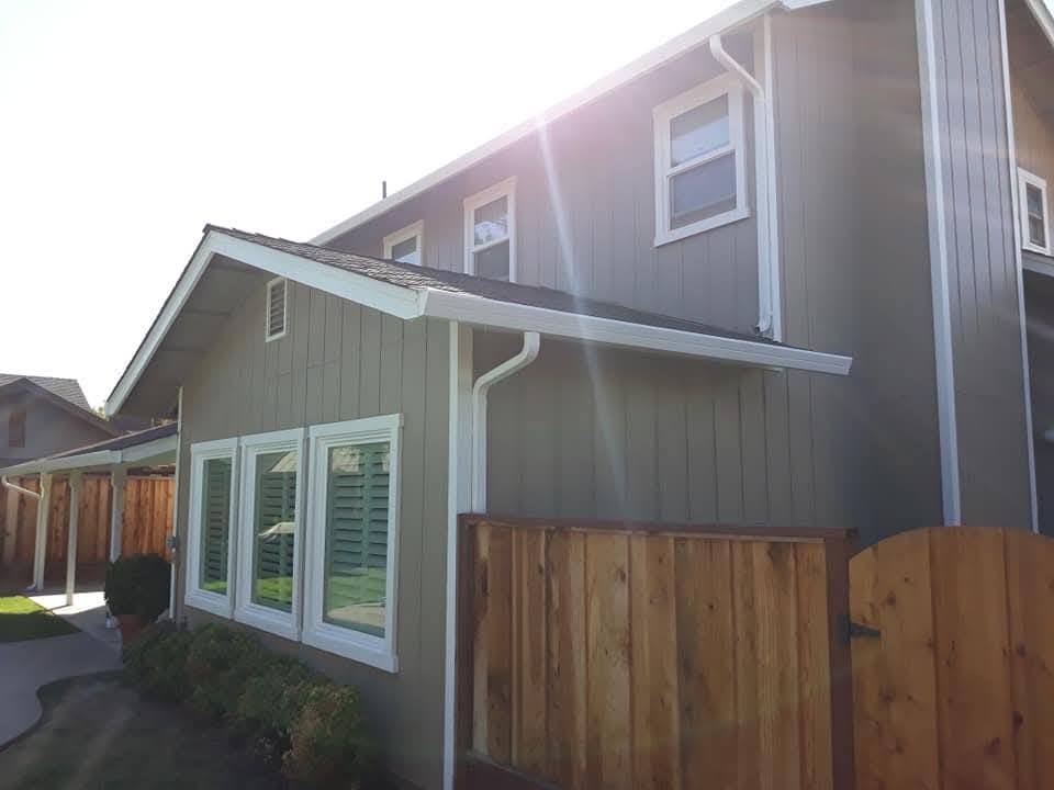 Exterior - House siding and wooden fence/screen refresh
